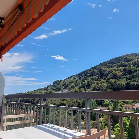 Beautiful 2 With Terrace Menton