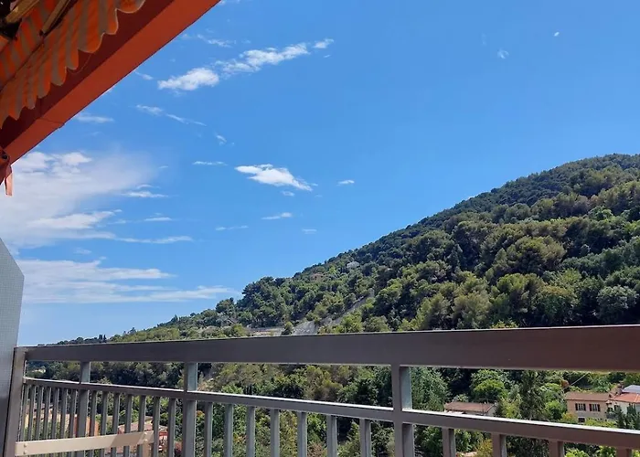 Beautiful 2 With Terrace 멍똥